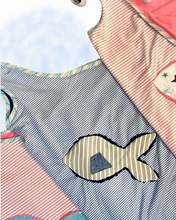 Cargar imagen en el visor de la galería, TOALLA ABRAZO