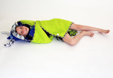 Cargar imagen en el visor de la galería, TOALLA GORRO Y MANOPLA