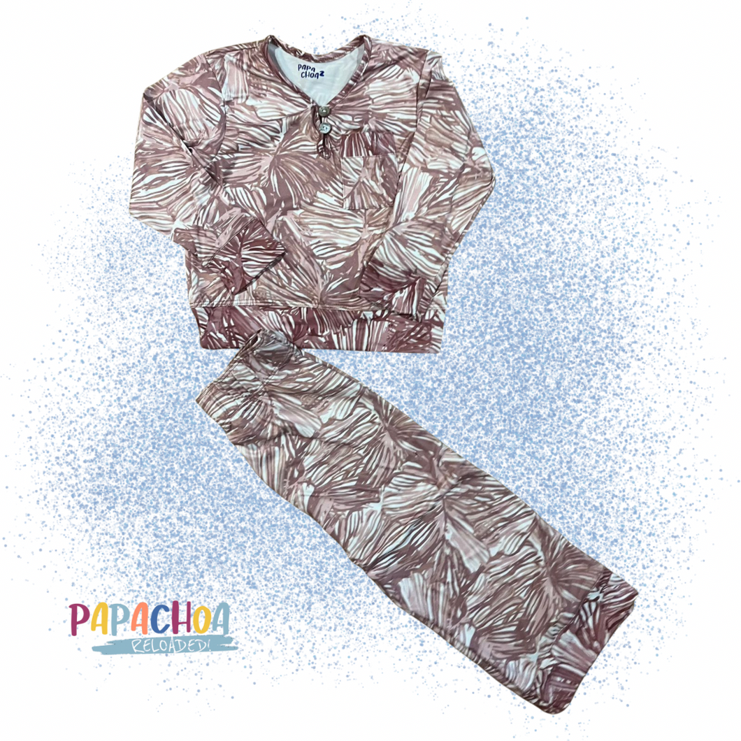 Pijama infantil de tela  suave con estampados exclusivos de FLORES, pantalón y manga larga  – Papachoa México